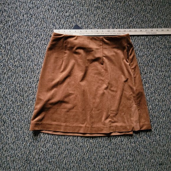 NWT Super Soft Banana Republic Brown Micro Suede Skirt Size 6 - Picture 9 of 9